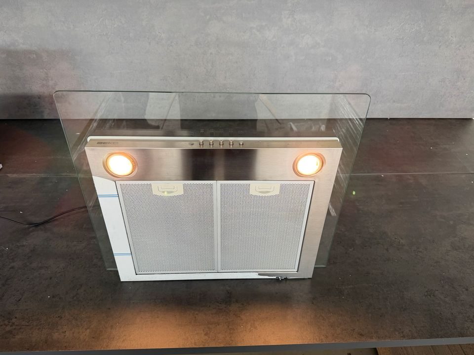 Dunstabzugshaube BEKO CWB 6600X